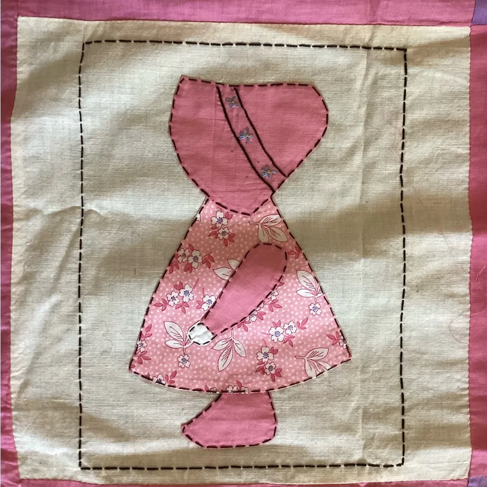 Vintage Sunbonnet Sue Quilt Top 72”x88”